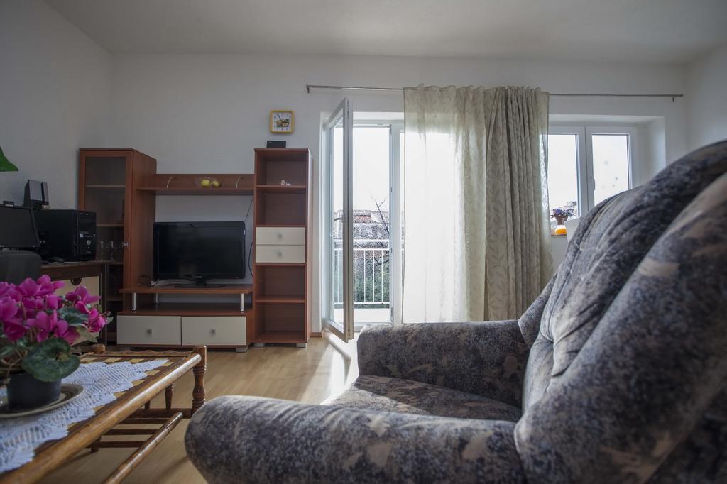 Apartments Dino Макарска Номер фото